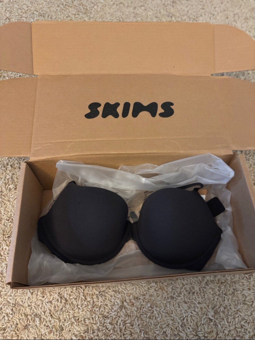 SKIMS Black Push Up Bra NWT